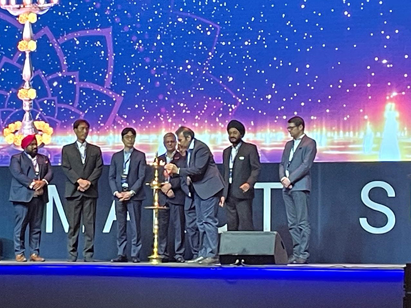 Award New 1